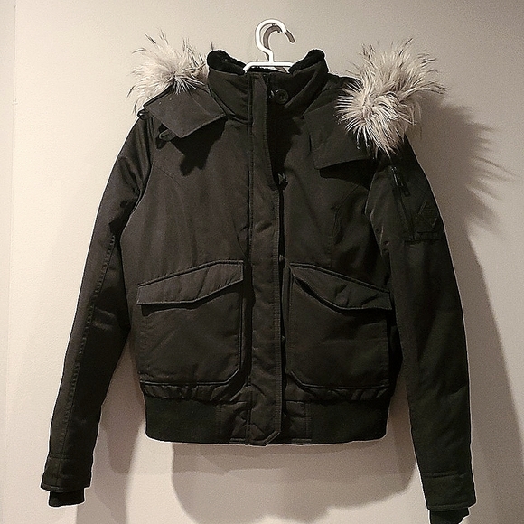 Ultimate Down Jacket - Picture 2 of 8